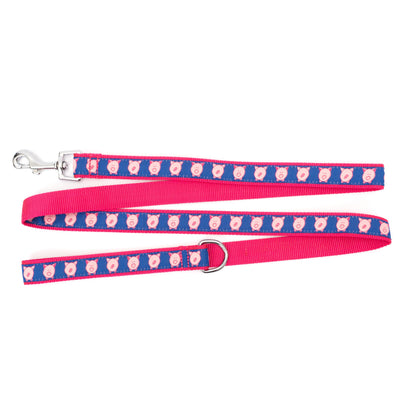 Blue Wilbur Pig Nylon Dog Leash — flat strap and hardware view