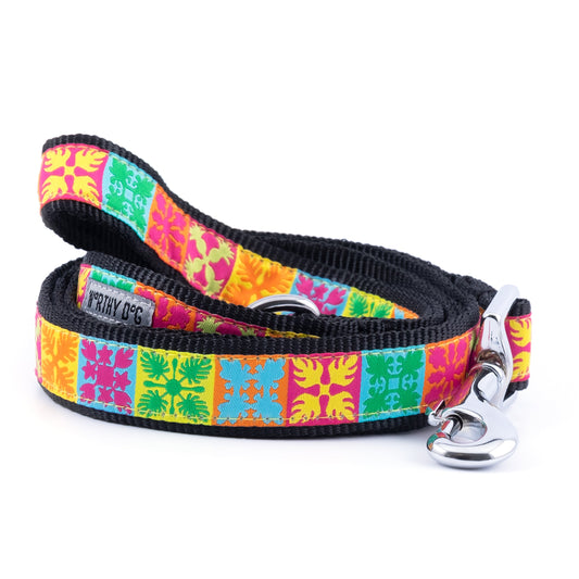 Colorful Hawaiian-inspired patchwork panels nylon dog leash, coiled