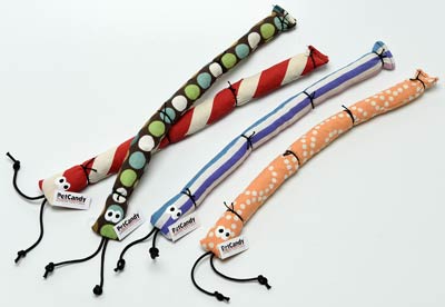 PetCandy Cat-erpillars 16 inch catnip kicker cat toy