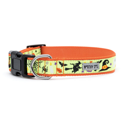 Flying witches, bats and pumpkins on lime ribbon Halloween dog collar, side view