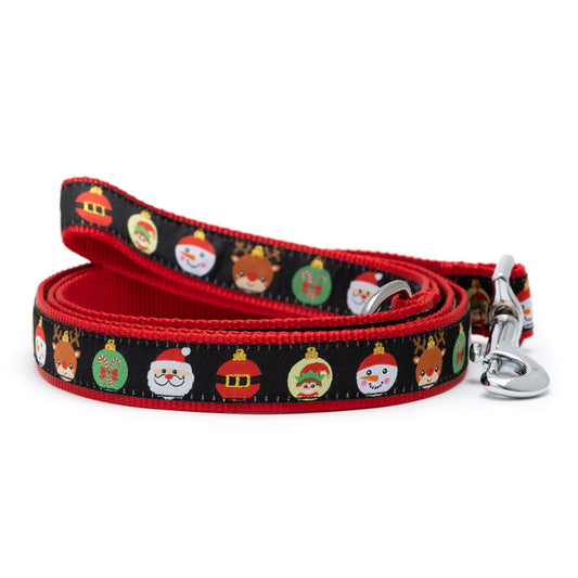 Deck the Halls Dog Leash – Black, Size L