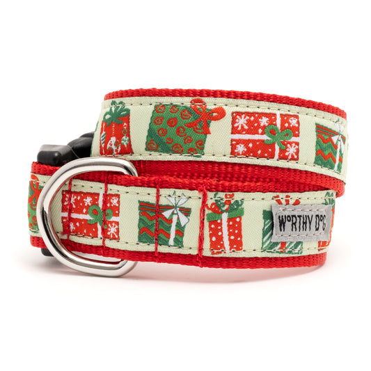 Presents Dog Collar – Green, Sizes XS–XL