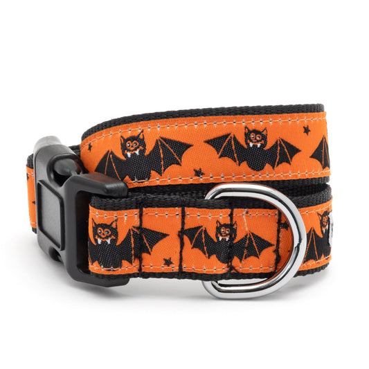 Black bats on orange ribbon Halloween dog collar, front view