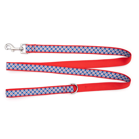 Small white daisies on navy blue ribbon nylon dog leash, ribbon and backing detail