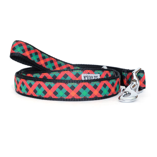 Holiday Check Dog Leash – Red/Green/Black, Sizes S, L