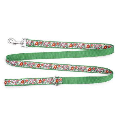 Spring Garden Floral Nylon Dog Leash — flat strap view